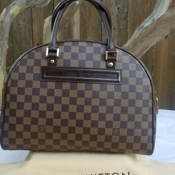 *SOLD*Louis Vuitton damier ebene Nolita handb - Picture 2 of 16